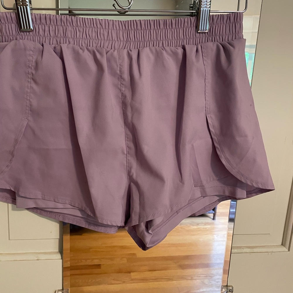 Girlfriend Collective purple trail shirt size S